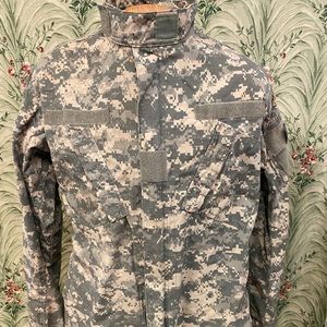 US Army field shirt